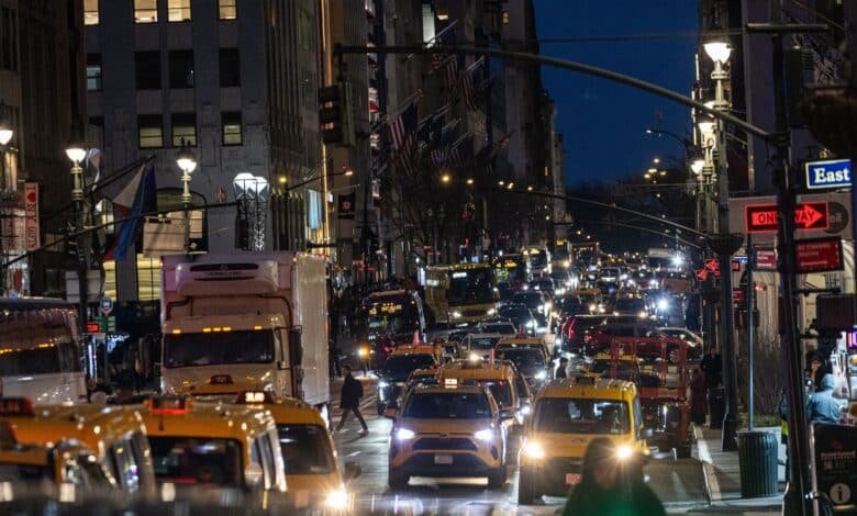 ट्रम्प प्रशासन NYC के लिए कंजेशन प्राइसिंग को समाप्त करने के लिए समय सीमा बढ़ाता है